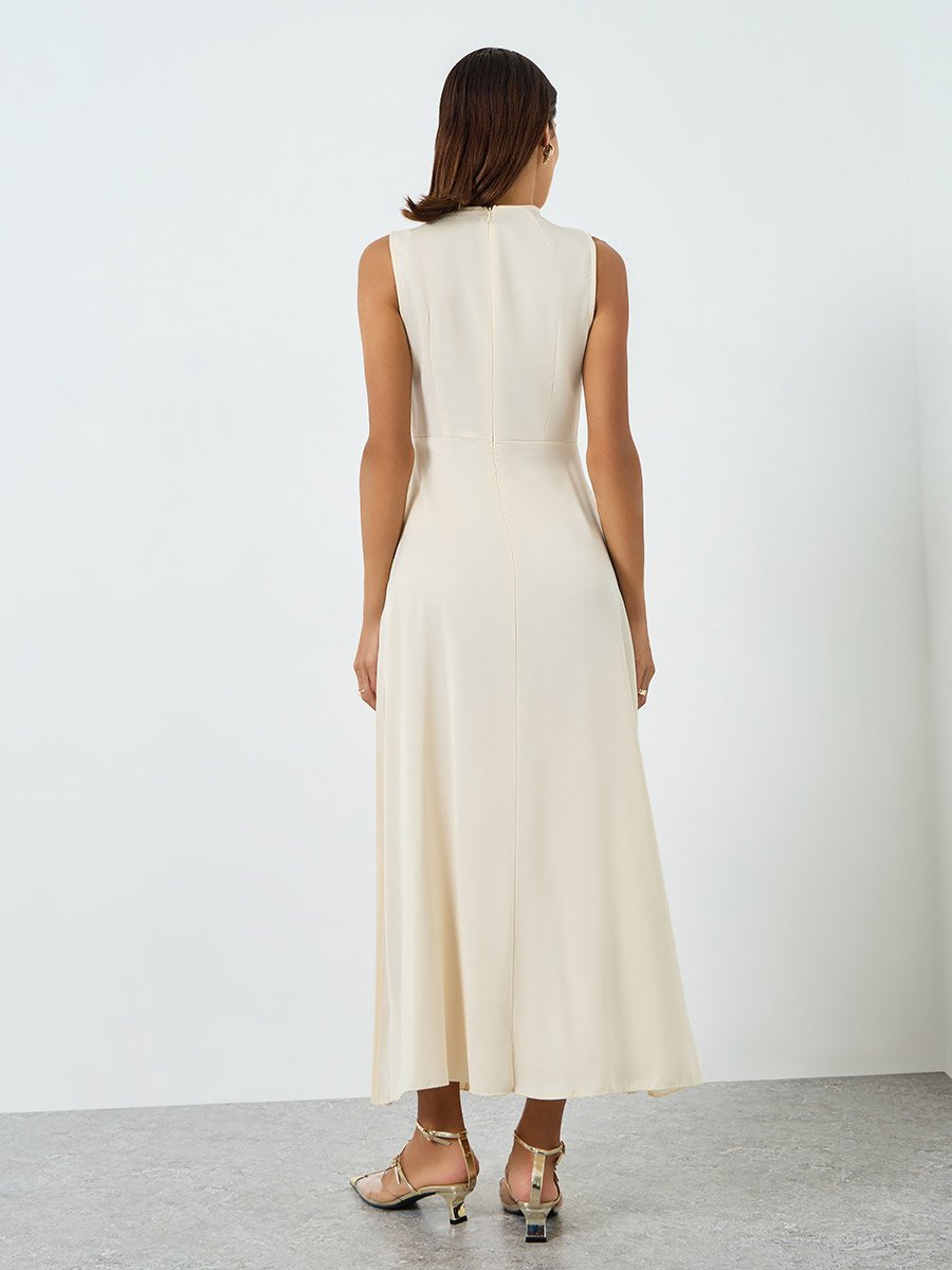 Women Solid Sleeveless Pleated Detail Midi Dress