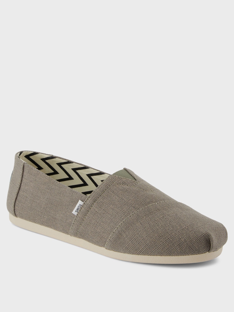 Men Grey Plain Slip-On Shoes