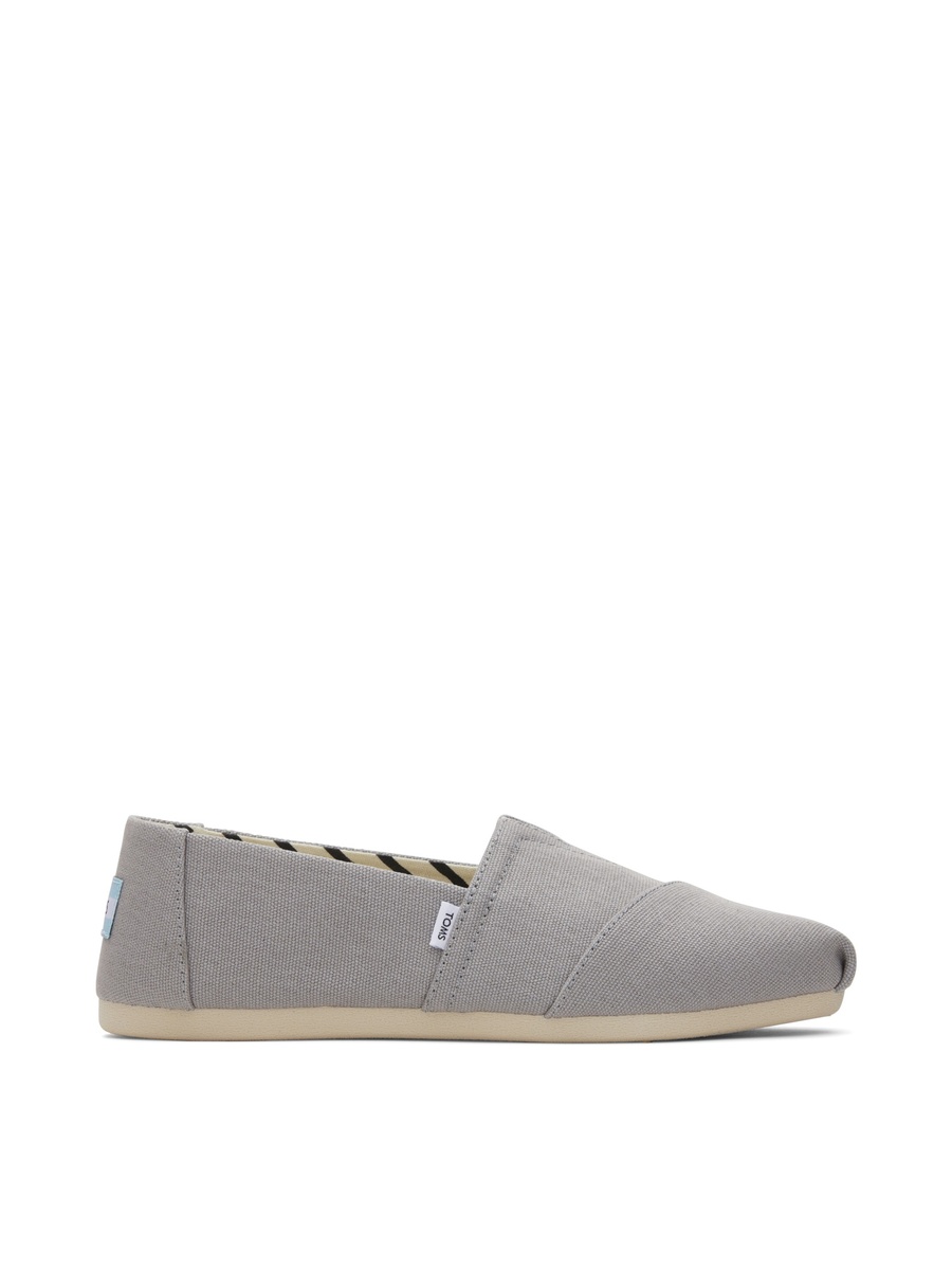 Women Grey Plain Round Slip-On Shoes