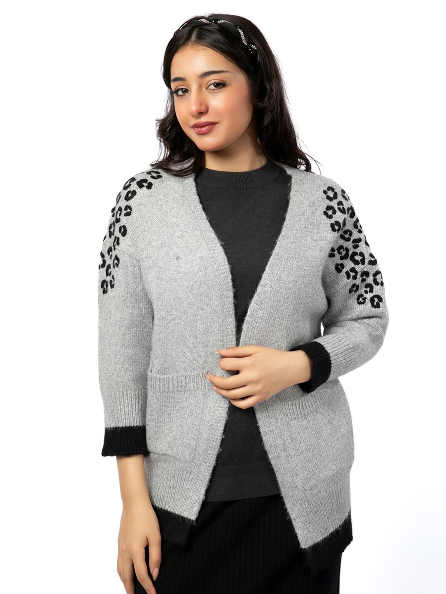 Knitted Cardigan with Contrast Details