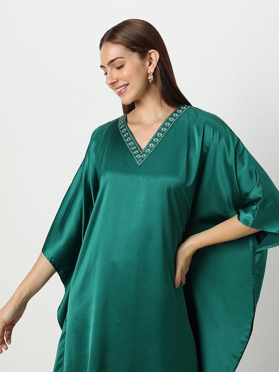 Satin Jalabiya with Embroidery