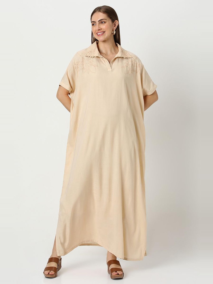Embroidered Collared A-Line Maxi Dress