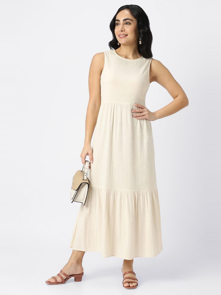 Textured Sleeveless A-Line Maxi Dress
