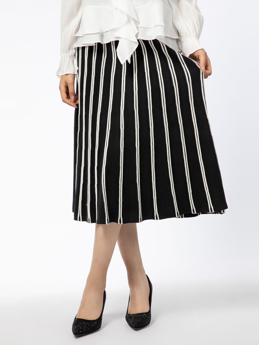 Striped Knitted Skirt