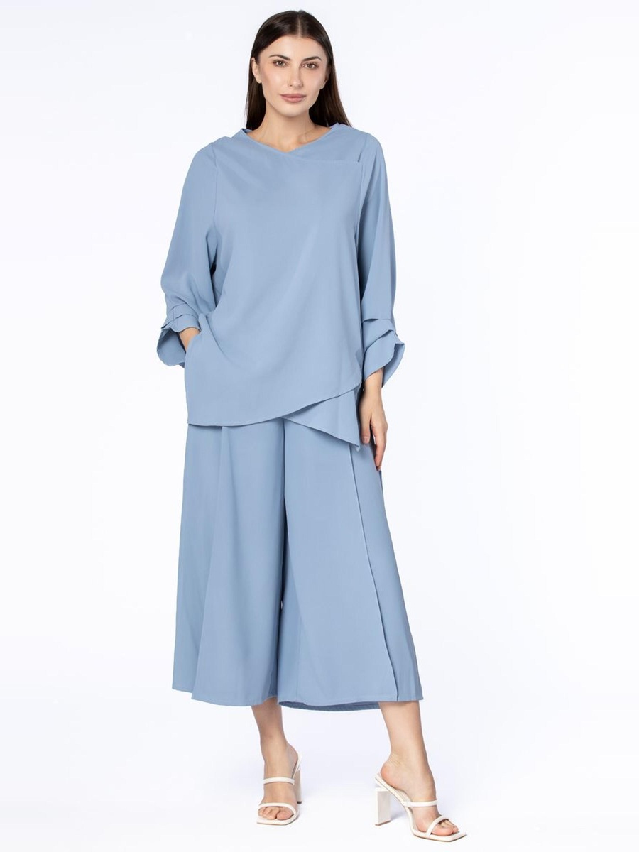 Solid Cropped Pants