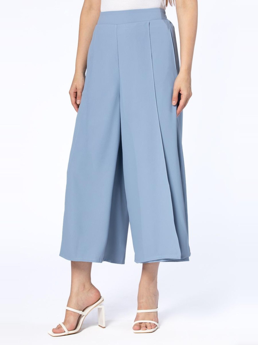 Solid Cropped Pants