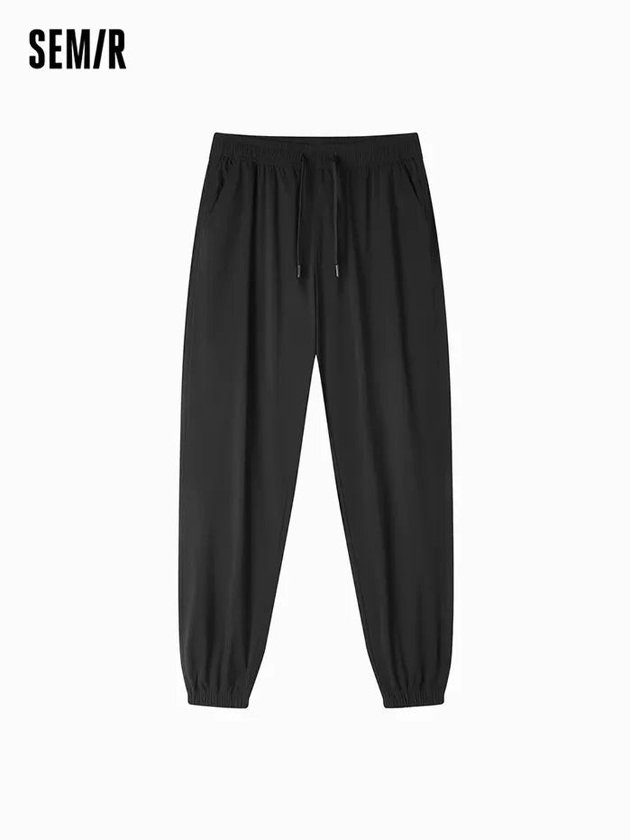 Men Solid Colored Pants