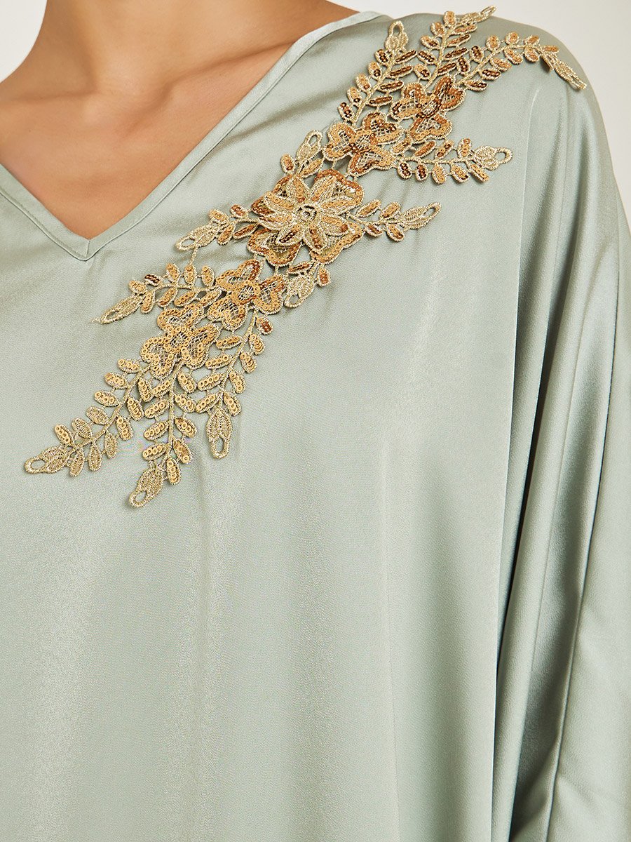 Women Green Embellished Satin Kaftan