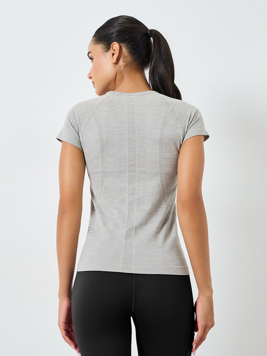 Women Seamless Contour Detail Short Sleeve Top