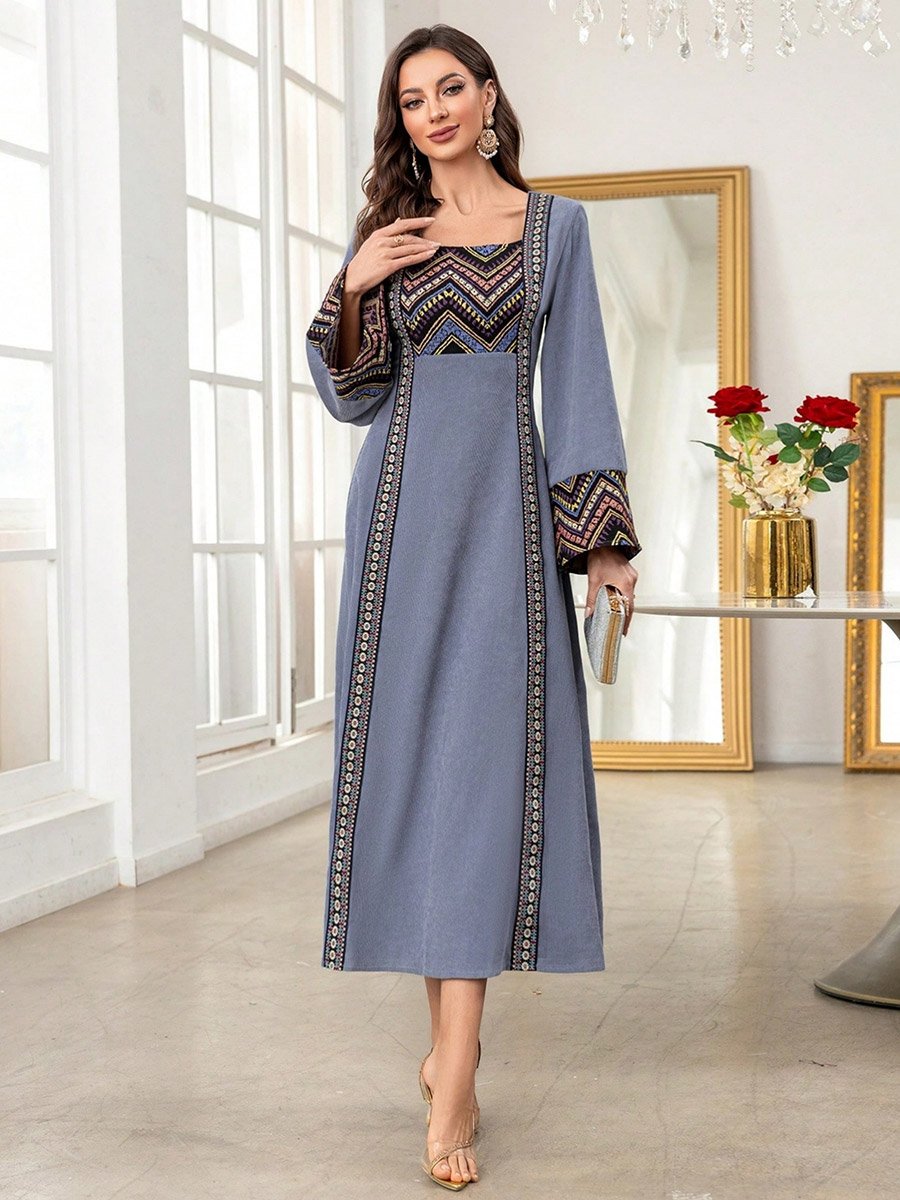 Women Graphic Print Square Neck Jalabiya