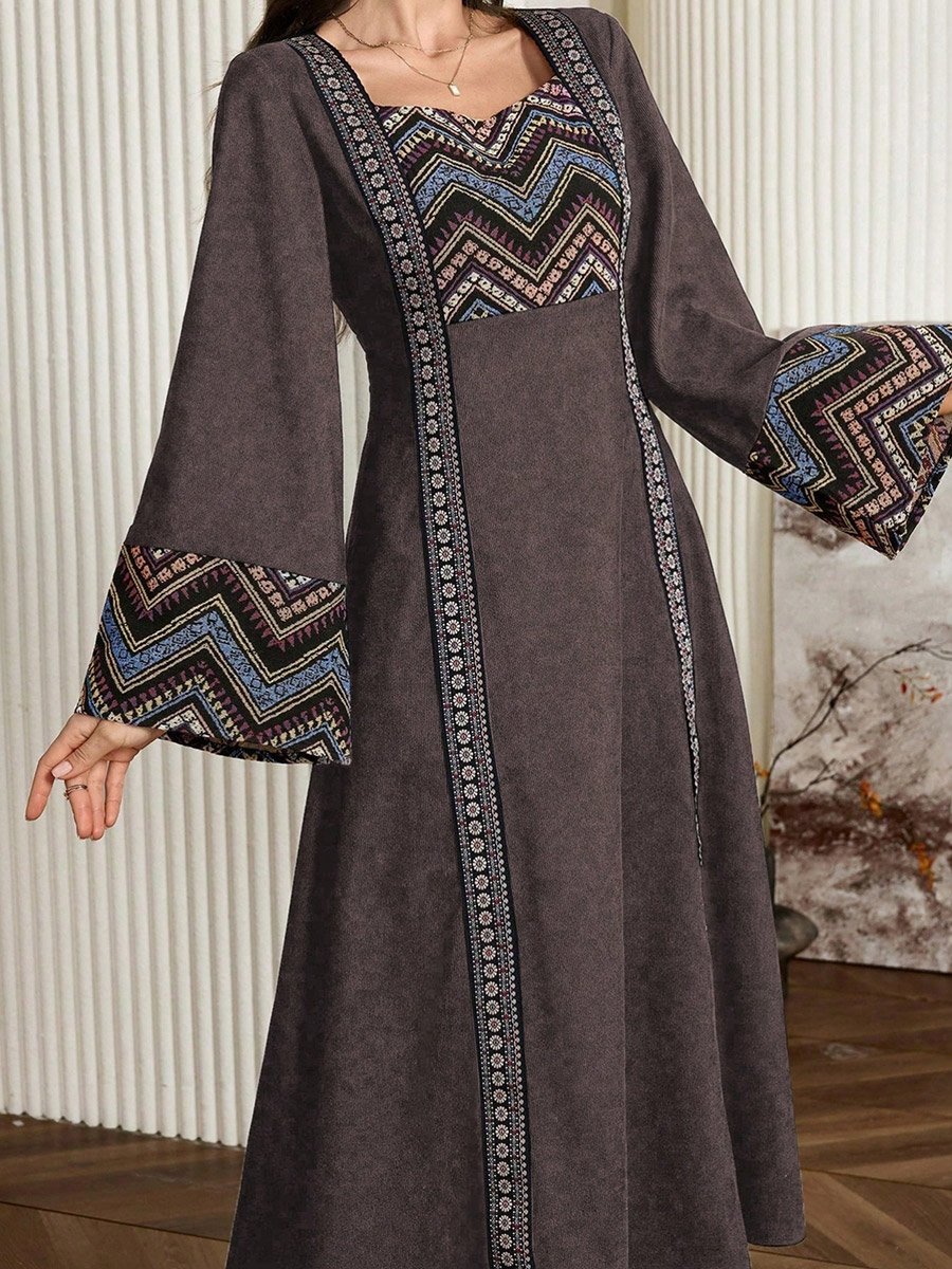 Women Graphic Print Square Neck Jalabiya