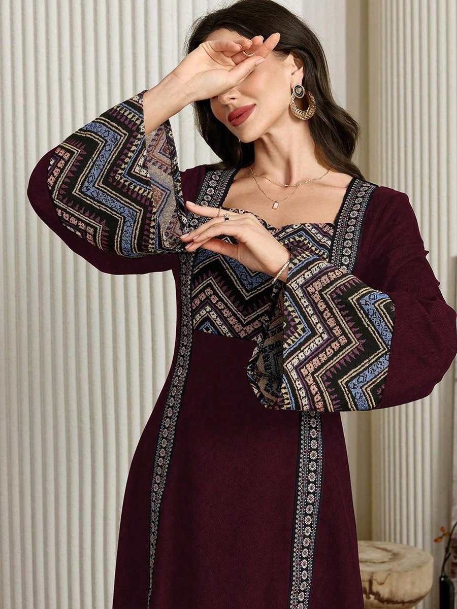 Women Graphic Print Square Neck Jalabiya