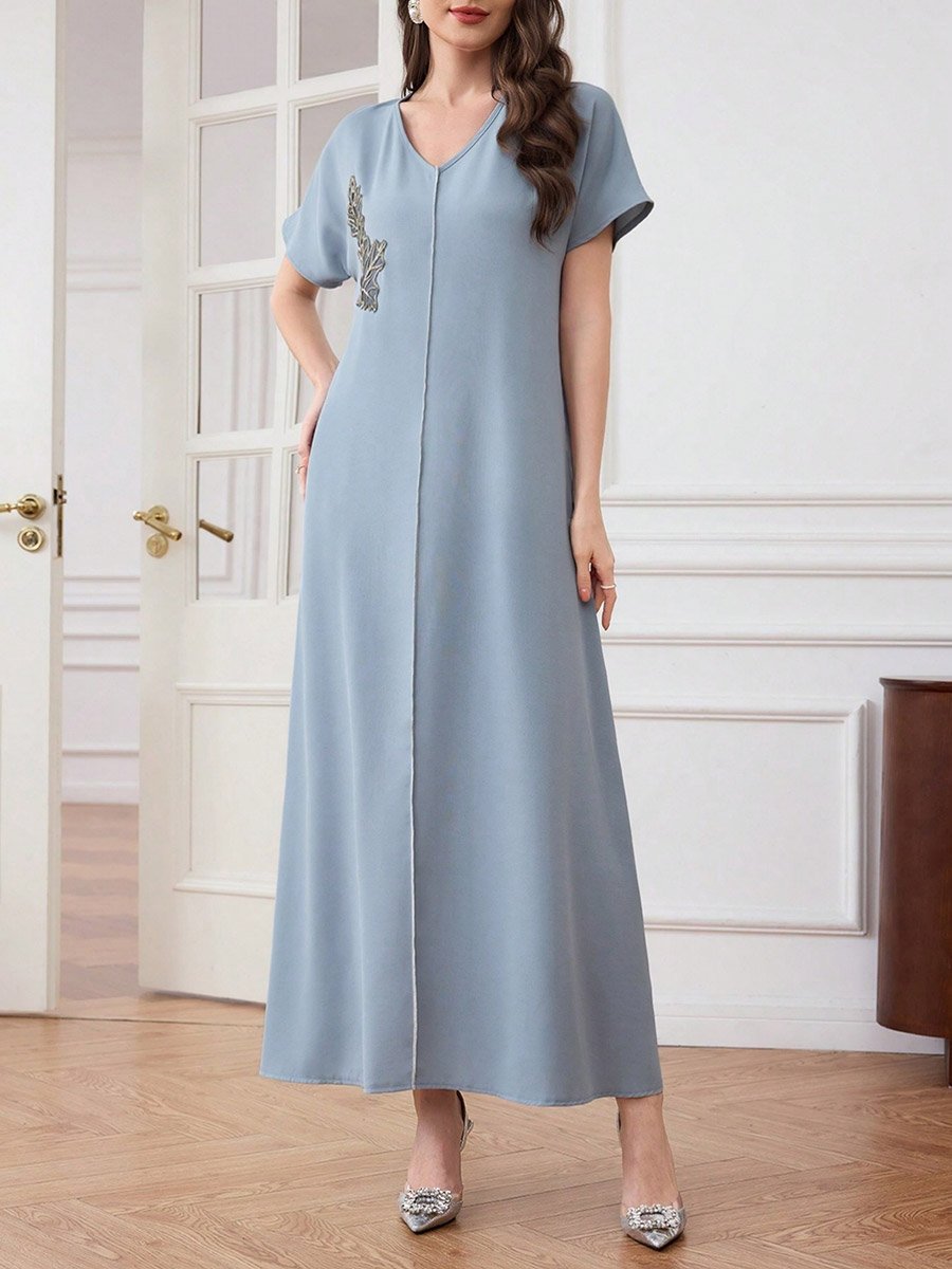 Women Leaf Patch Detail V Neck Maxi Dress