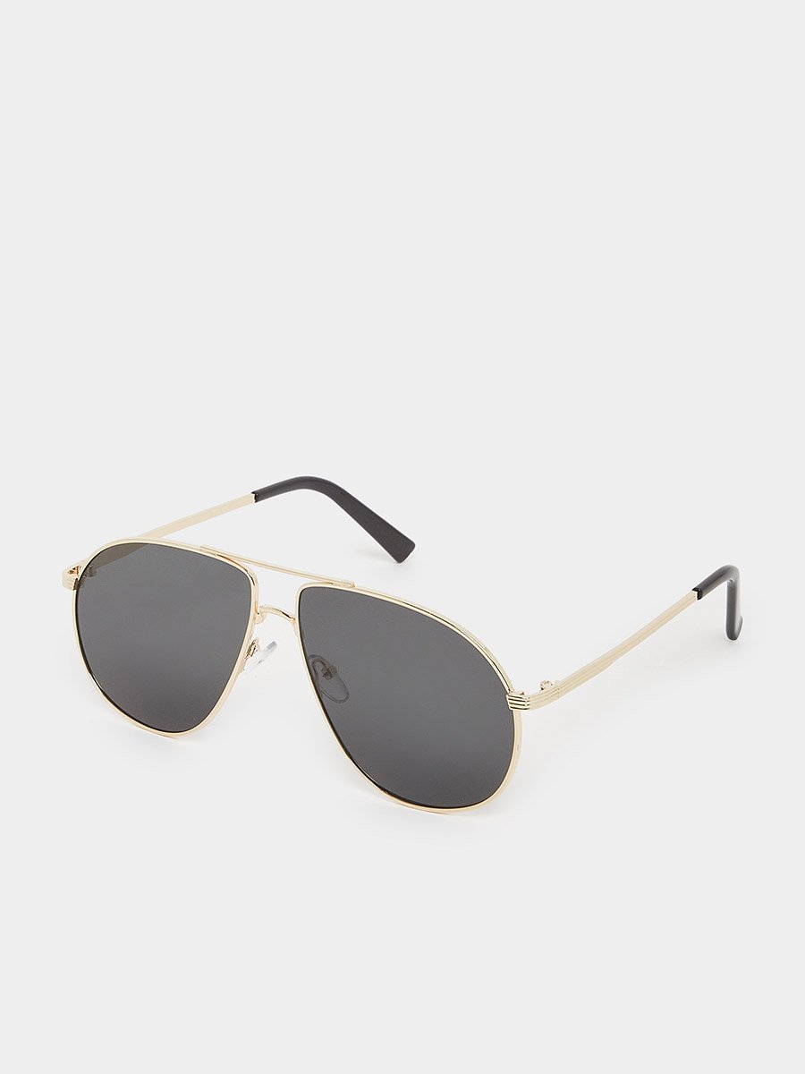 Black Aviator Sunglasses
