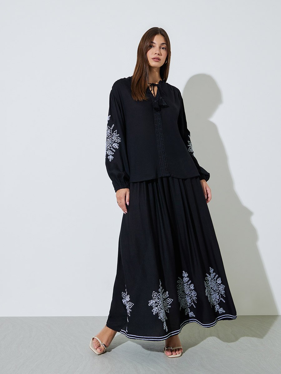 Black Embroidered Balloon Sleeve Blouse