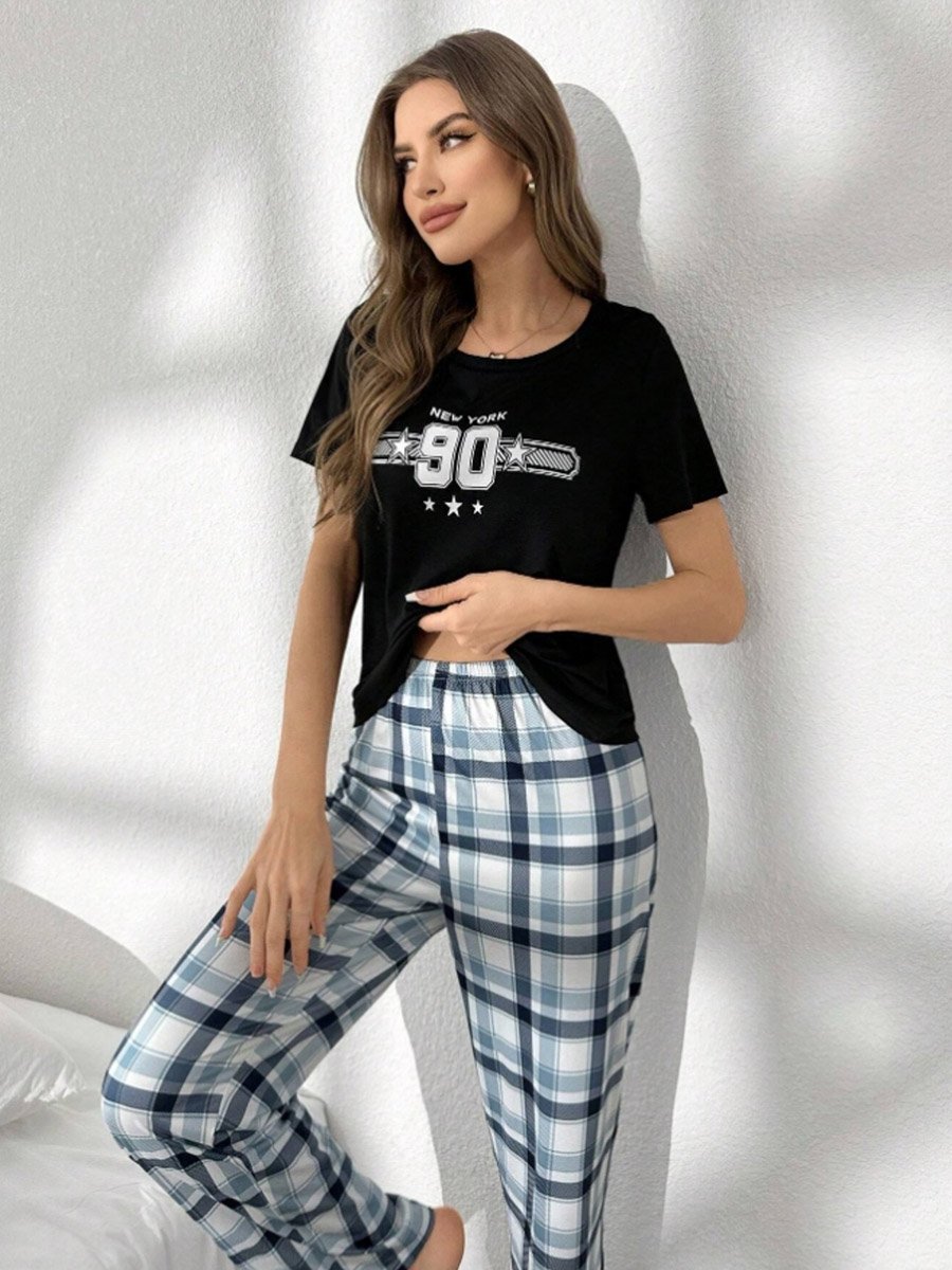 Women Black Graphic Print T-Shirt and Pyjama Set