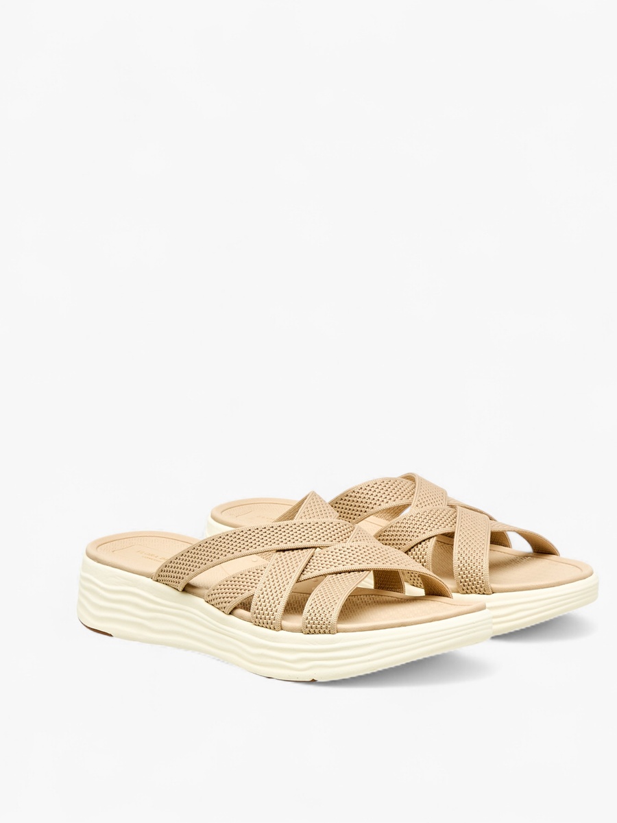 Women Criss-Cross Sandals
