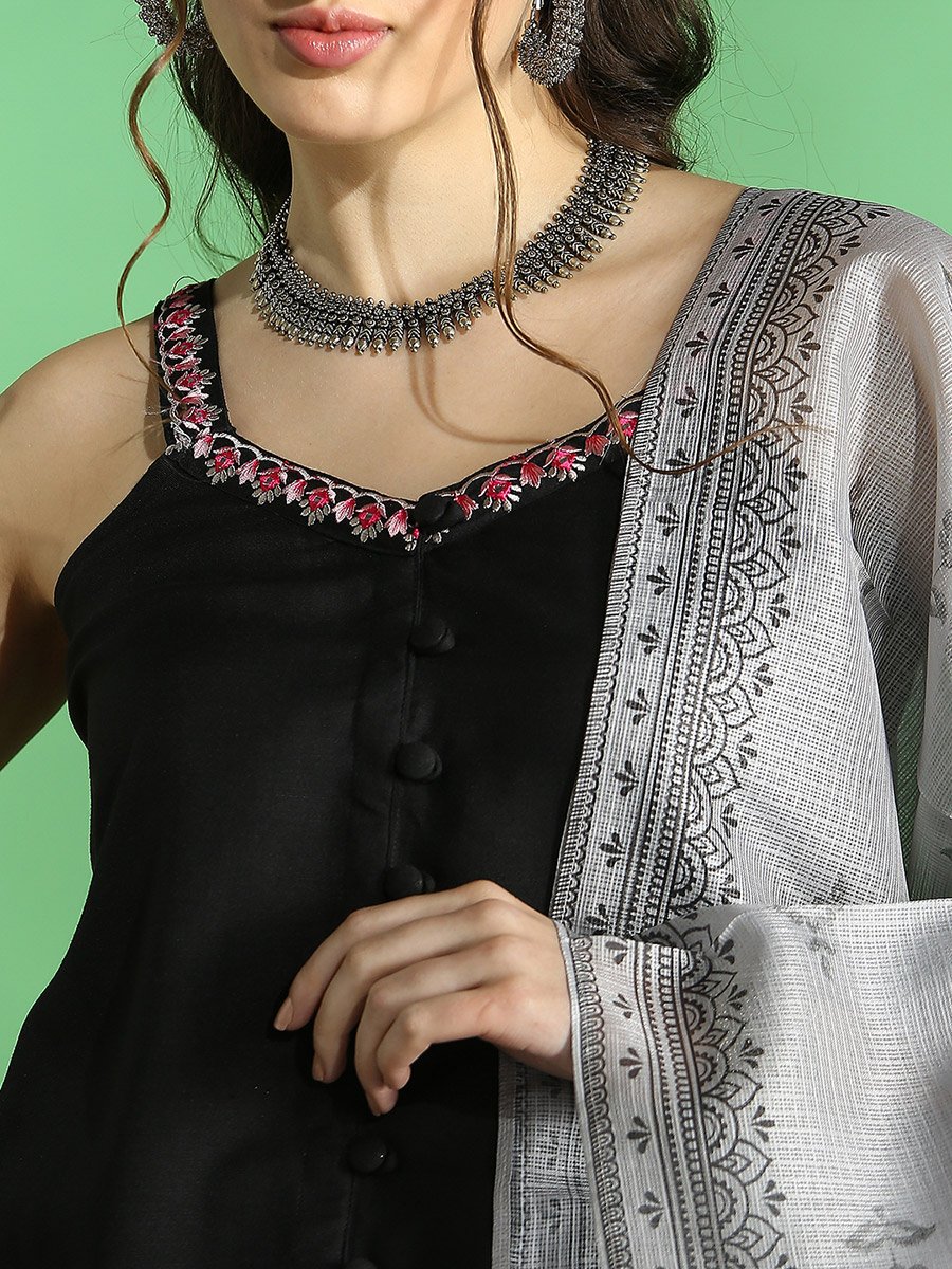 Embroidered Front Slit Kurta, Pants and Floral Prind Dupatta Set