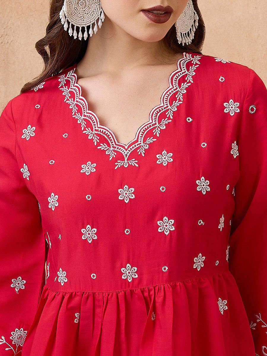 Embroidered V Neck Scalloped Hem Kurta and Pants Festive Set