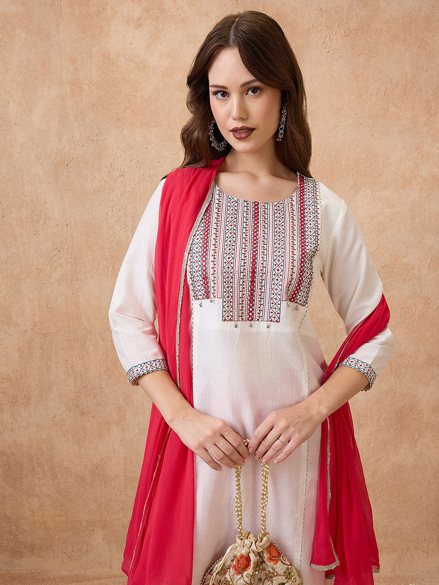 Embroidered Yoke Straight Kurta, Pants and Dupatta Ethnic Set
