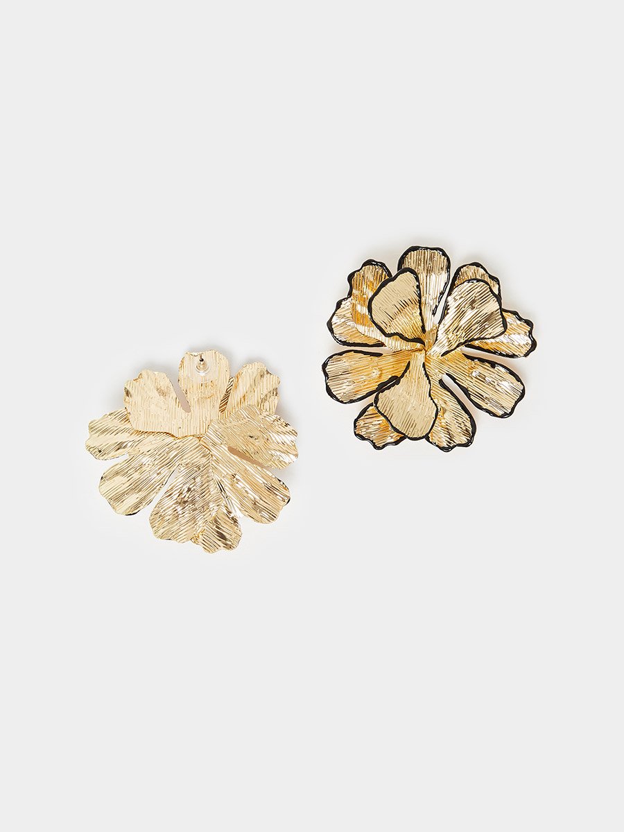 Gold Flower Stud Earrings