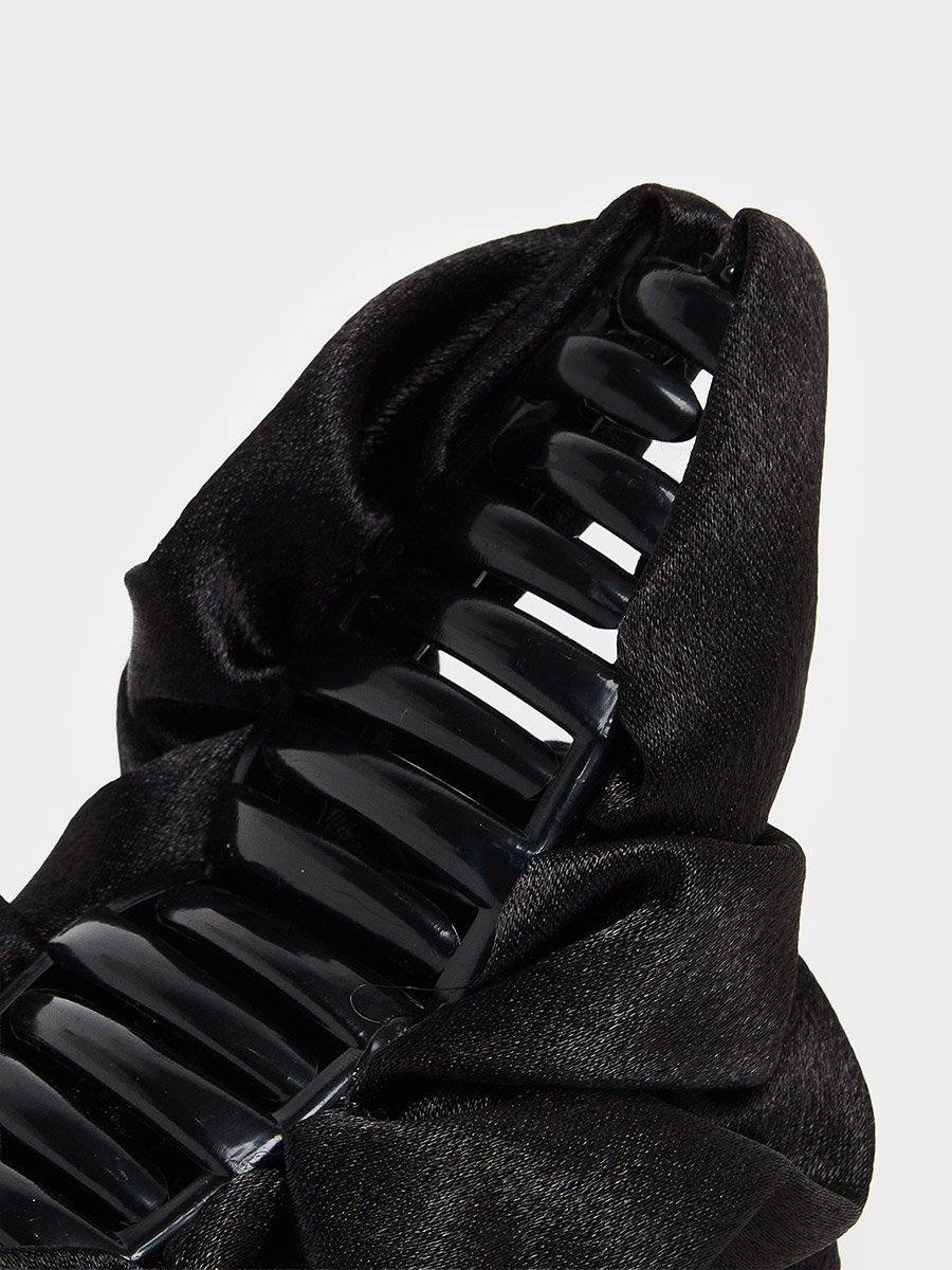 Women Black Flower Claw Clip