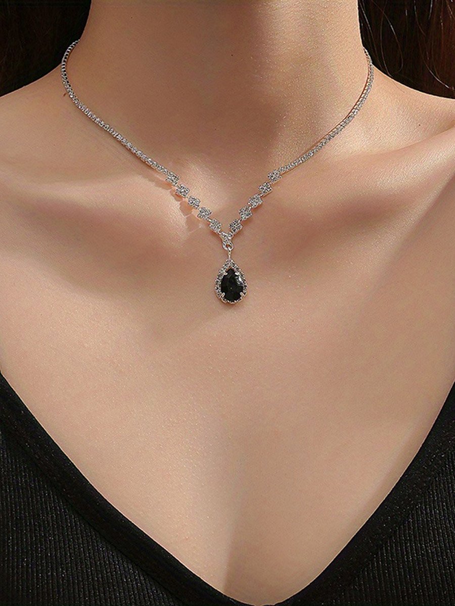 Contrast Embellished Necklace with Drop Pendant