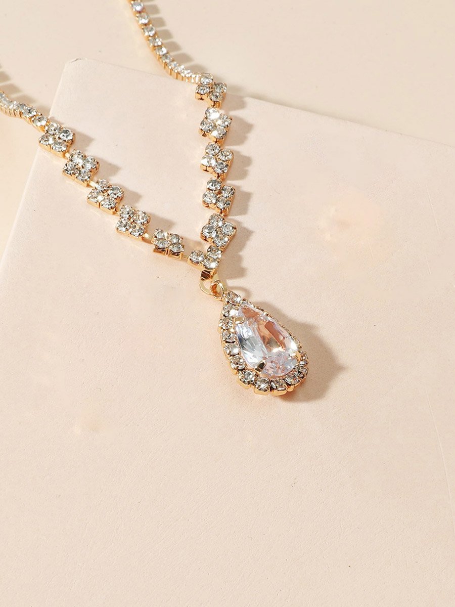 Contrast Embellished Necklace with Drop Pendant