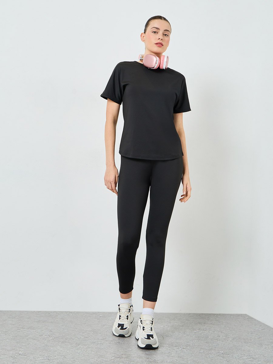Back Text Strap Short Sleeves Top and Cari Set
