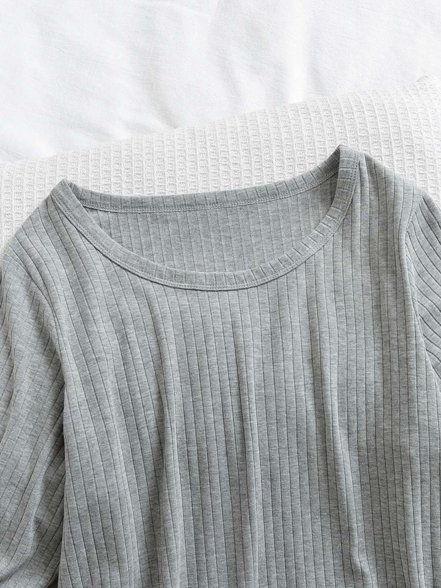 Women Grey Ribbed Knit Top and Pyjama Set