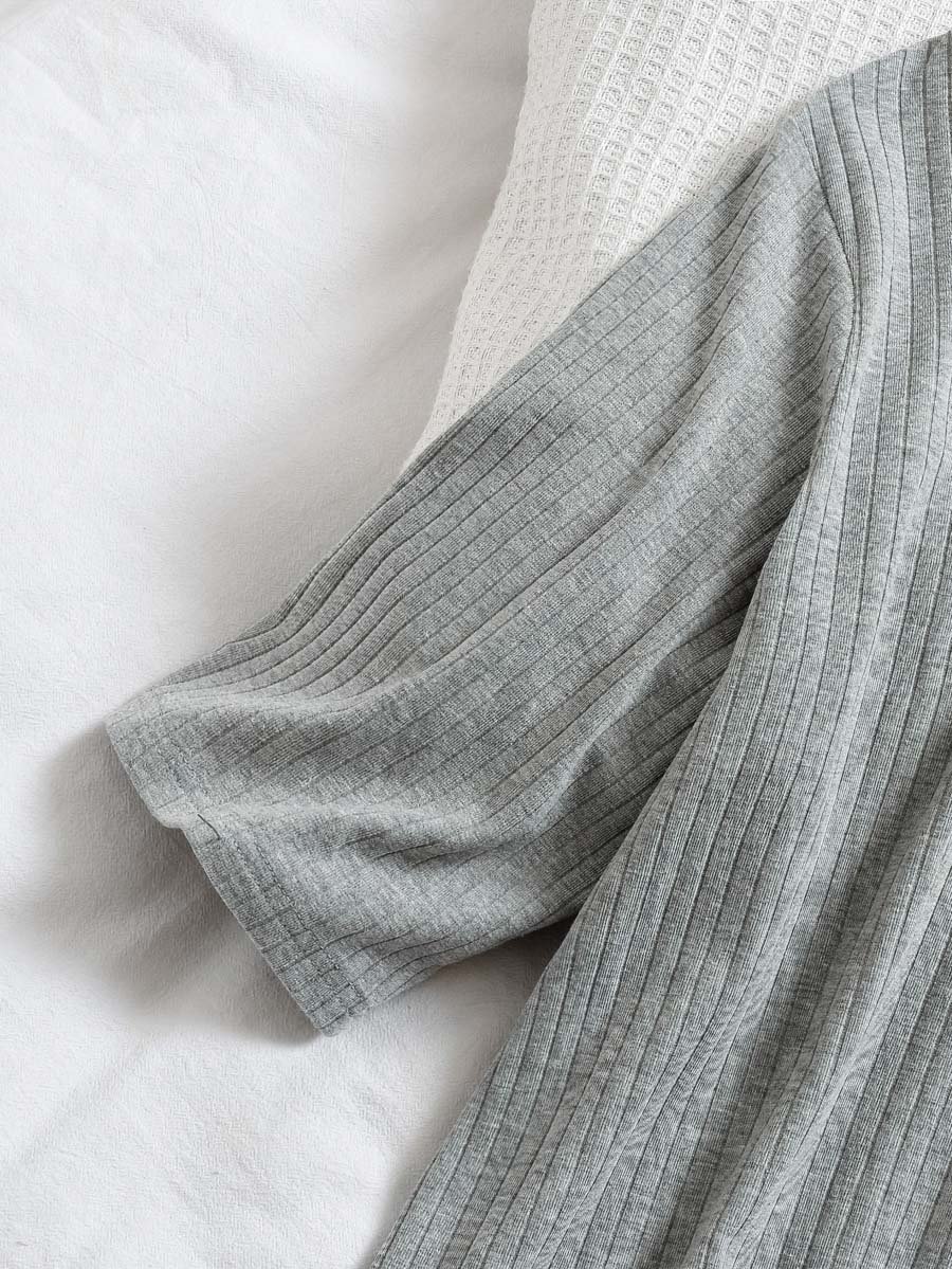 Women Grey Ribbed Knit Top and Pyjama Set