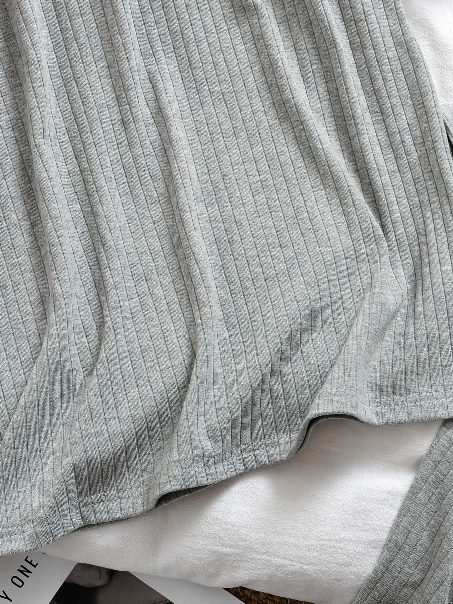 Women Grey Ribbed Knit Top and Pyjama Set