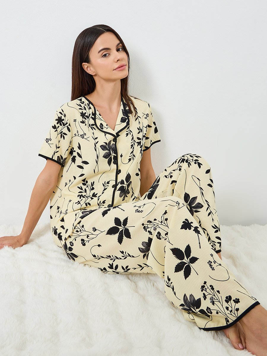 Women Floral Print Short Sleeve Shirt and Pyjama Set
