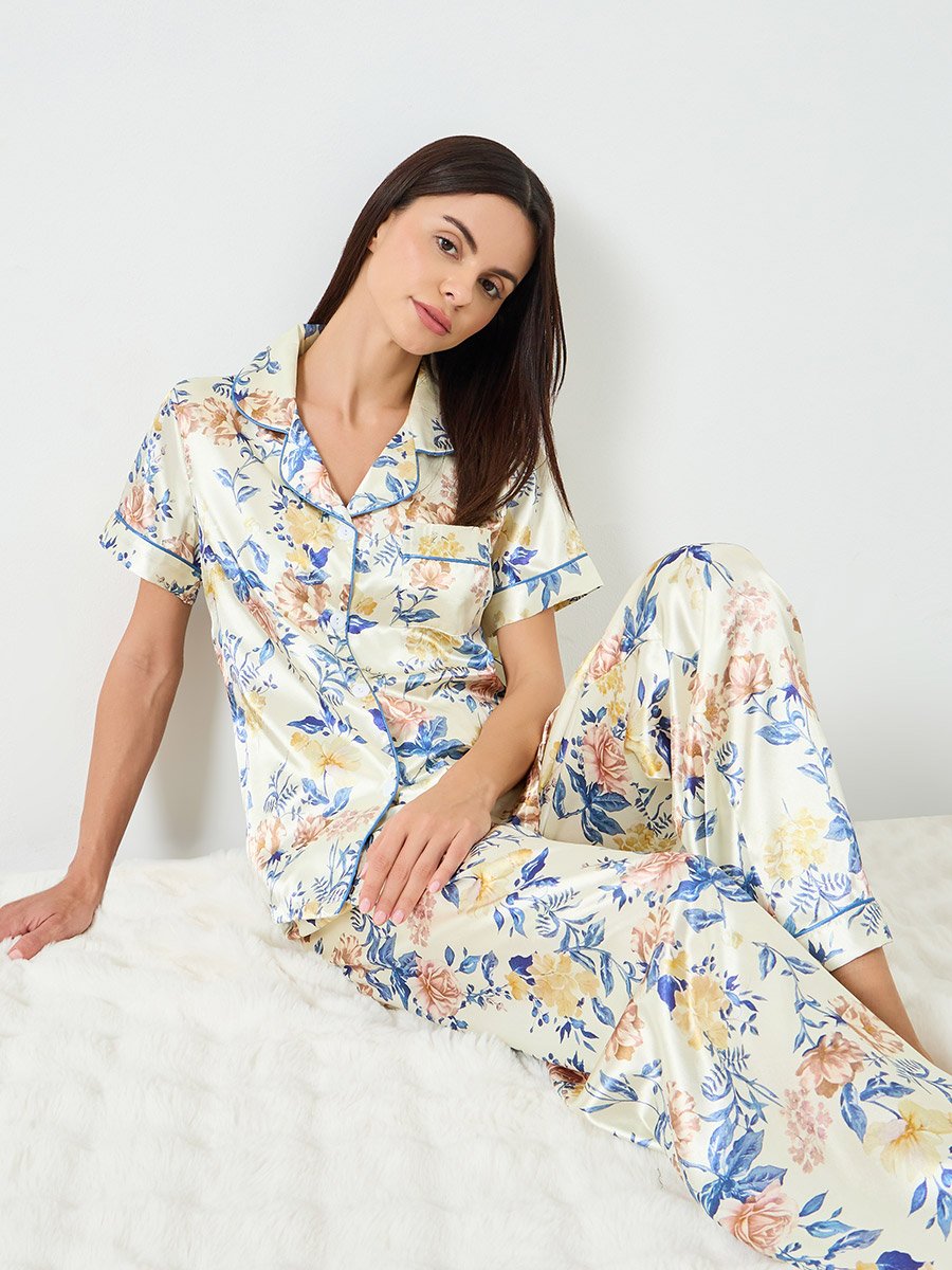 Women Floral Printed Short Sleeve Shirt and Pyjama Set