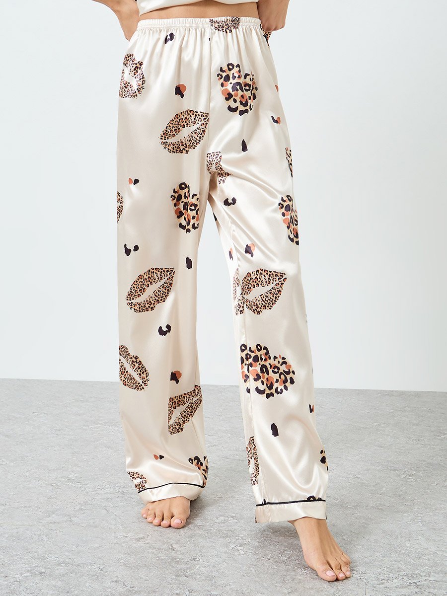 Women Satin Graphic Printed Shirt and Pyjama Set