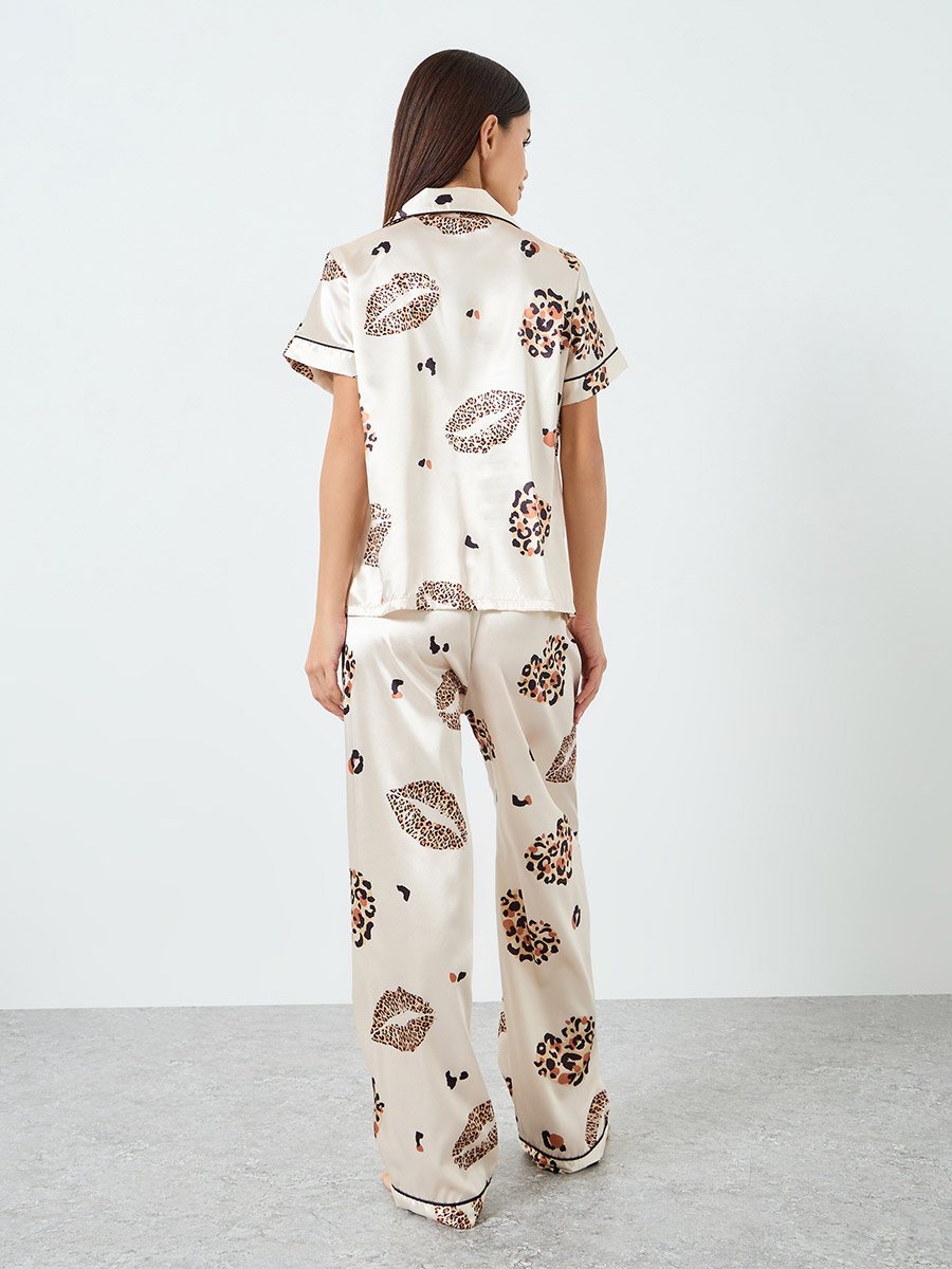 Women Satin Graphic Printed Shirt and Pyjama Set