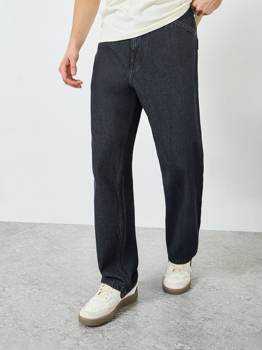 Men Clean Look Loose Fit Jeans with Stitch Detail
