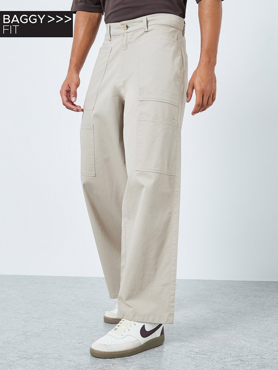 Men Beige Baggy Fit Trousers with Cargo Pockets