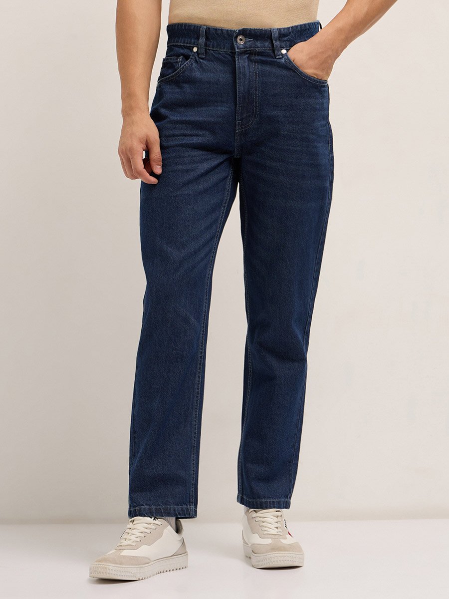 Men Mid Rise Cotton Straight Fit Jeans