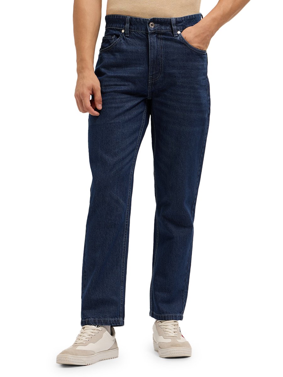 Men Mid Rise Cotton Straight Fit Jeans