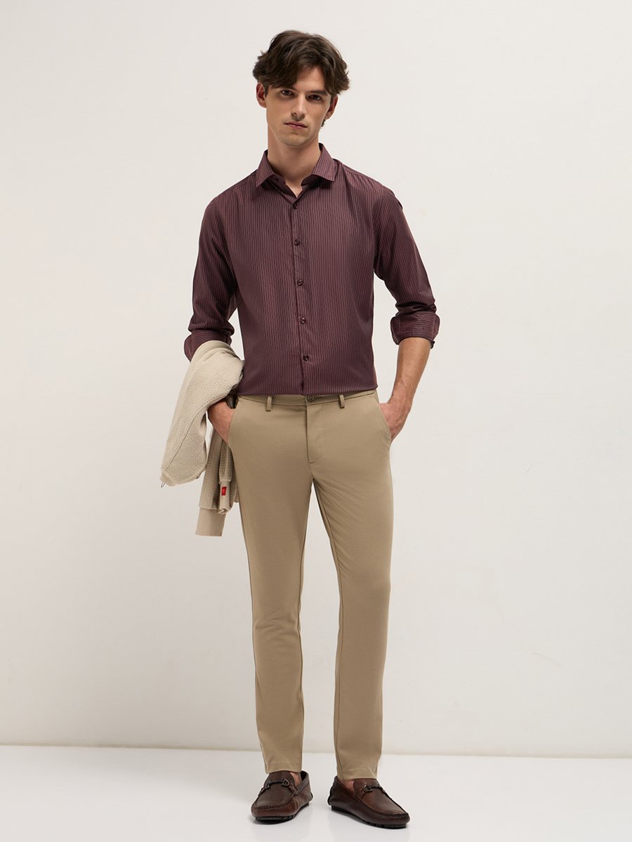 Men Cotton Blend Striped Tailored Fit Shirt