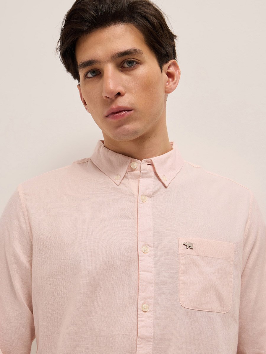 Men Solid Slim Fit Casual Shirt
