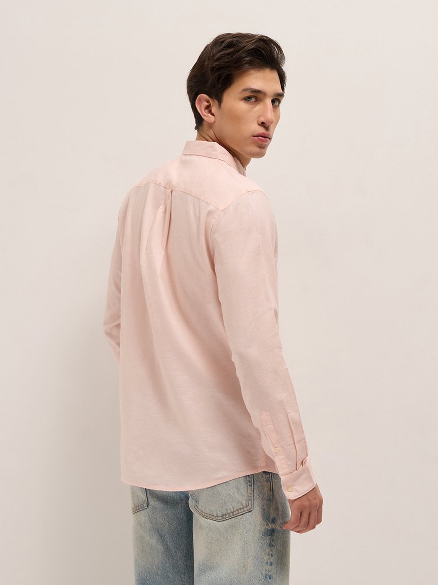 Men Solid Slim Fit Casual Shirt