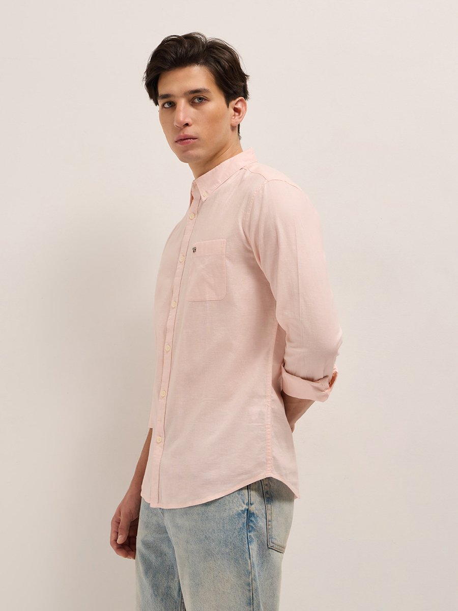 Men Solid Slim Fit Casual Shirt