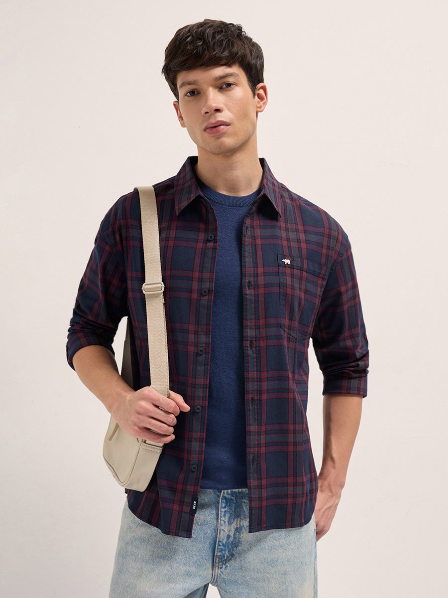 Men Cotton Checked Relaxed Fit Casual Shirt
