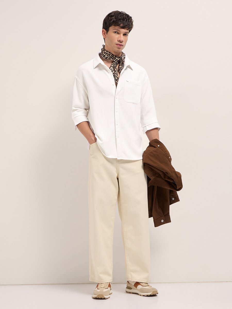 Men Woven Textured Relaxed Fit Casual Shirt