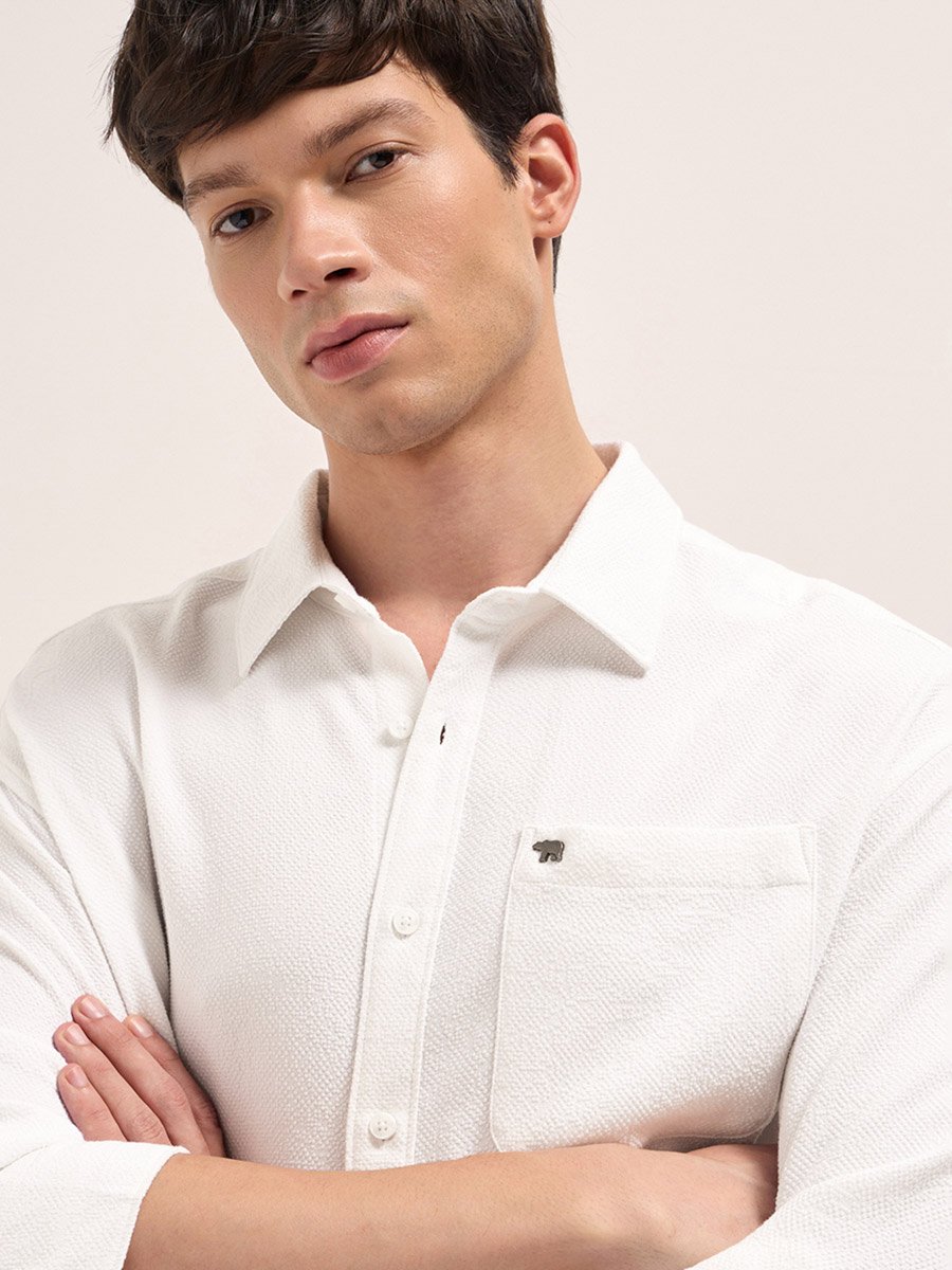 Men Woven Textured Relaxed Fit Casual Shirt