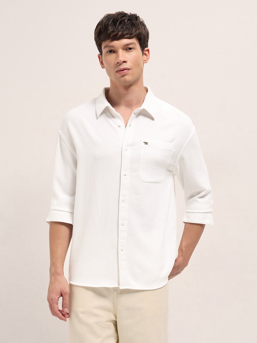Men Woven Textured Relaxed Fit Casual Shirt