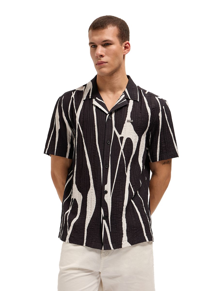 Men Printed Relaxed Fit Casual Shirt
