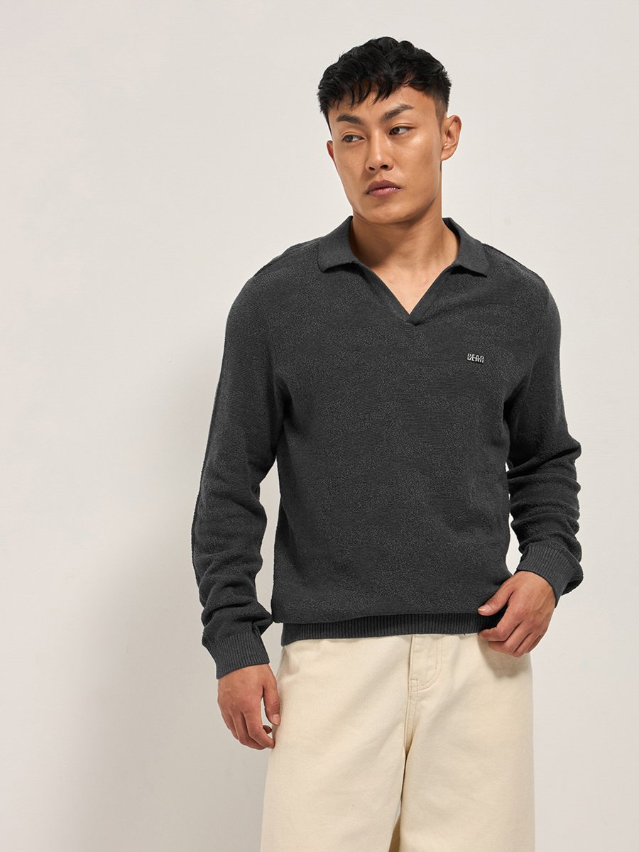 Men Solid Cotton Slim Fit Polo